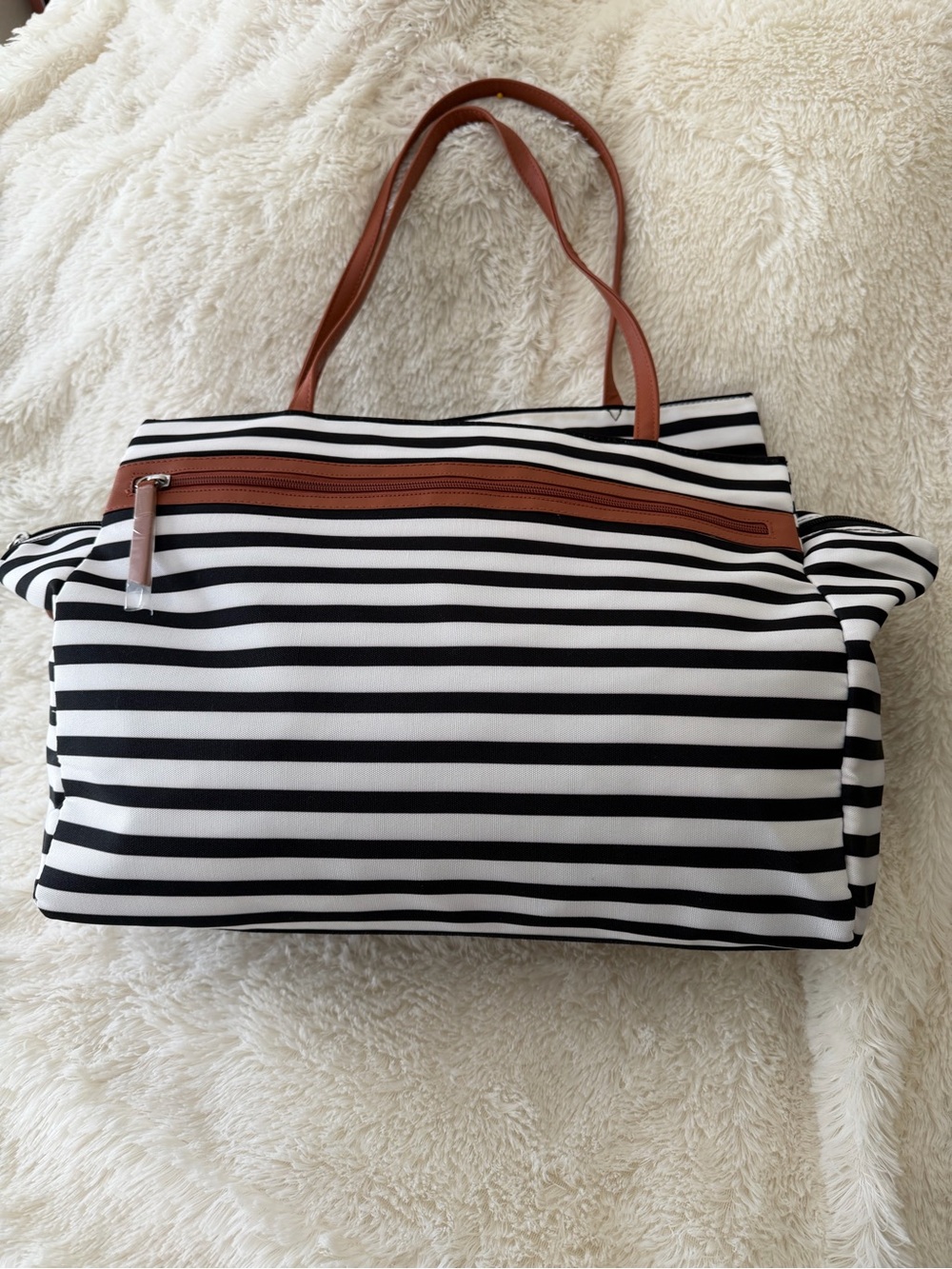 DSW tote bag NWOT